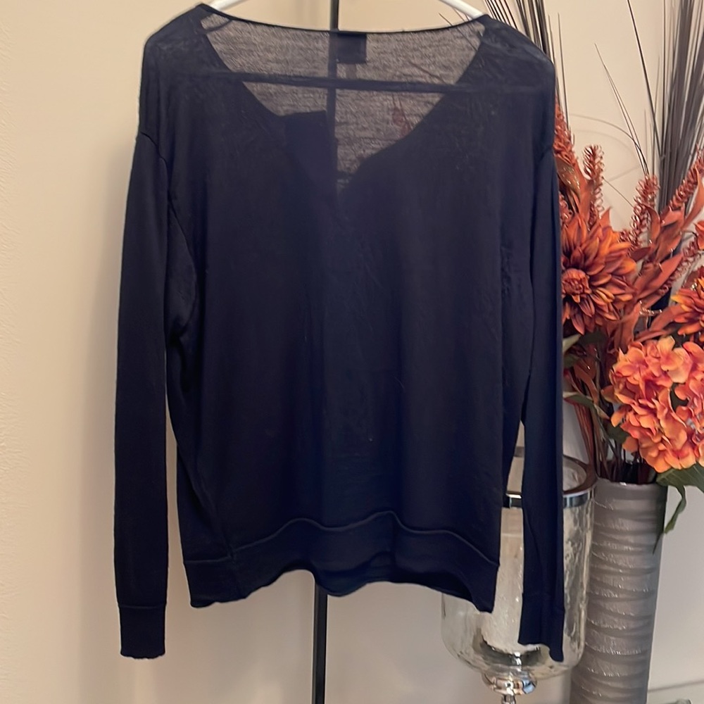 Anne Klein sweater - Picture 2 of 5